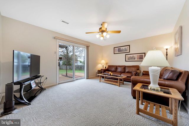 1072 INDEPENDENCE WAY, Hatfield, PA 19440