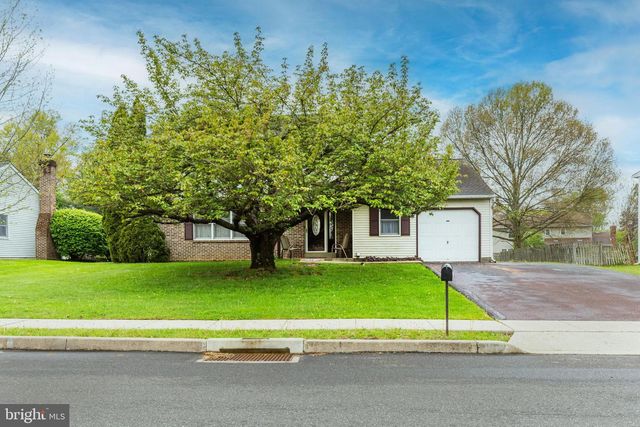 1072 INDEPENDENCE WAY, Hatfield, PA 19440