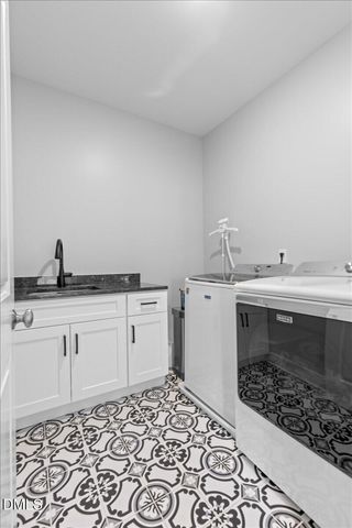 2700 Tunstall Grove Drive, Apex, NC 27523