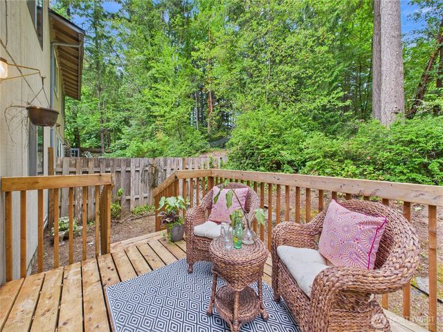 7610 Shilohwood Place NW, Bremerton, WA 98311