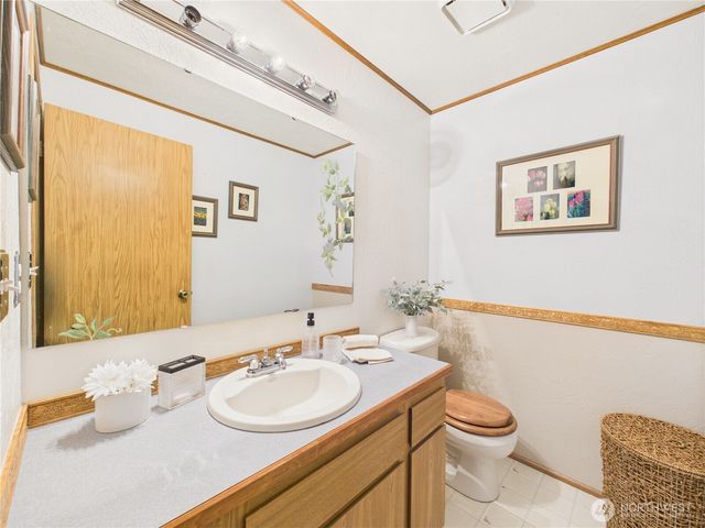 7610 Shilohwood Place NW, Bremerton, WA 98311
