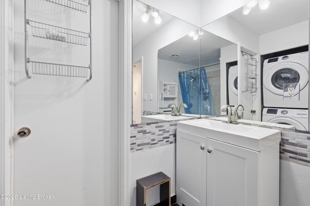 3110 Bushmill Park, Louisville, KY 40241