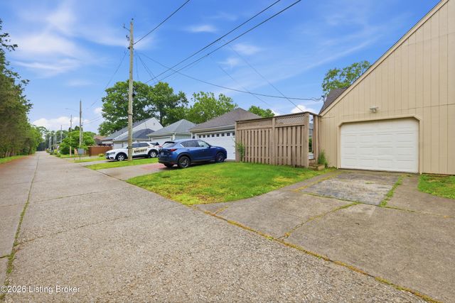 3110 Bushmill Park, Louisville, KY 40241