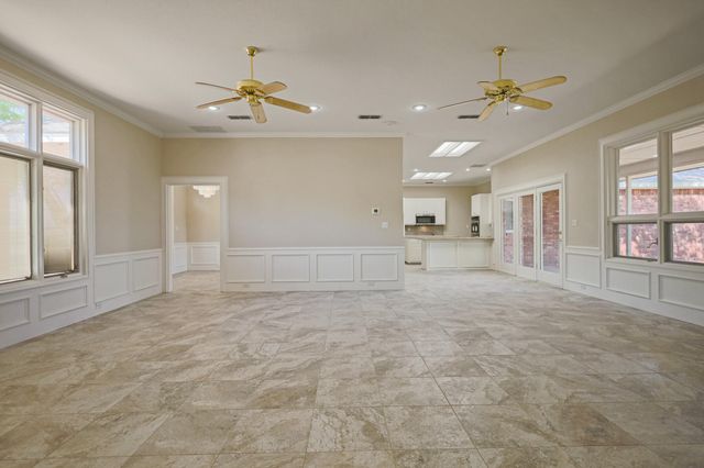 6812 1st Street, Lubbock, TX 79416