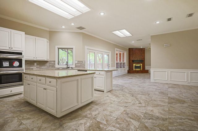6812 1st Street, Lubbock, TX 79416