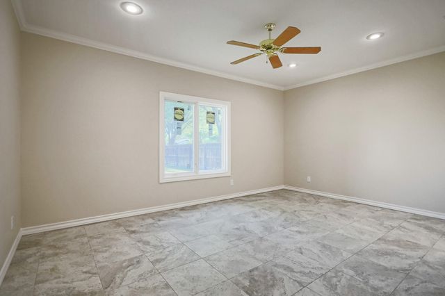6812 1st Street, Lubbock, TX 79416
