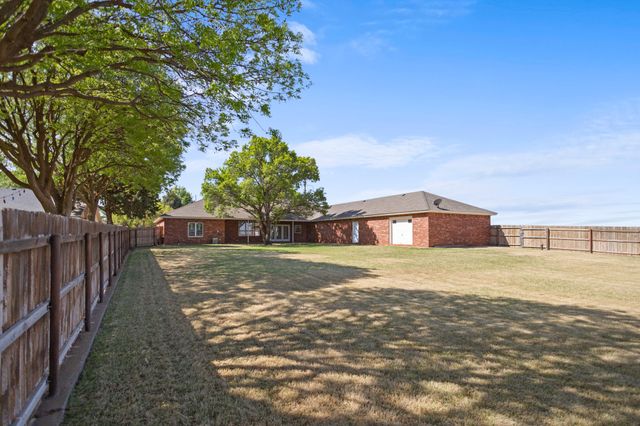 6812 1st Street, Lubbock, TX 79416
