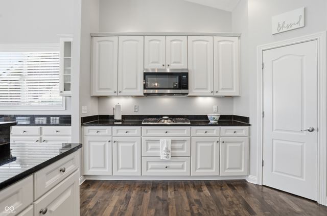 15486 Mission Hills Drive, Carmel, IN 46033