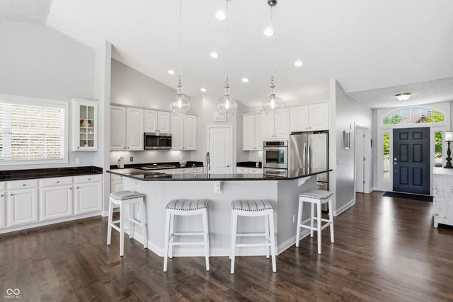 15486 Mission Hills Drive, Carmel, IN 46033