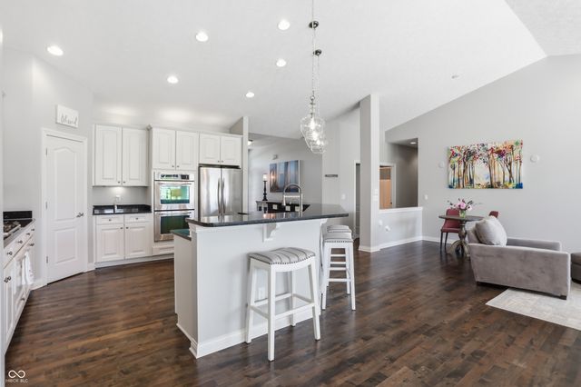 15486 Mission Hills Drive, Carmel, IN 46033