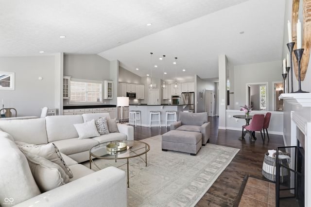 15486 Mission Hills Drive, Carmel, IN 46033