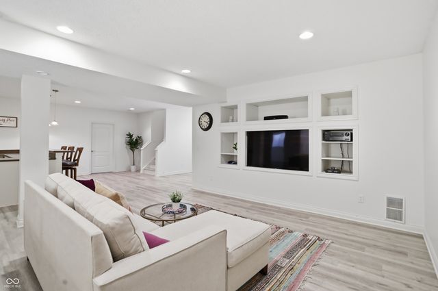 15486 Mission Hills Drive, Carmel, IN 46033