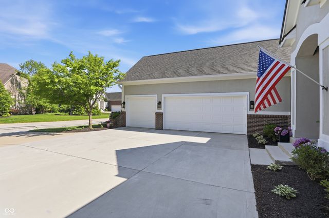 15486 Mission Hills Drive, Carmel, IN 46033