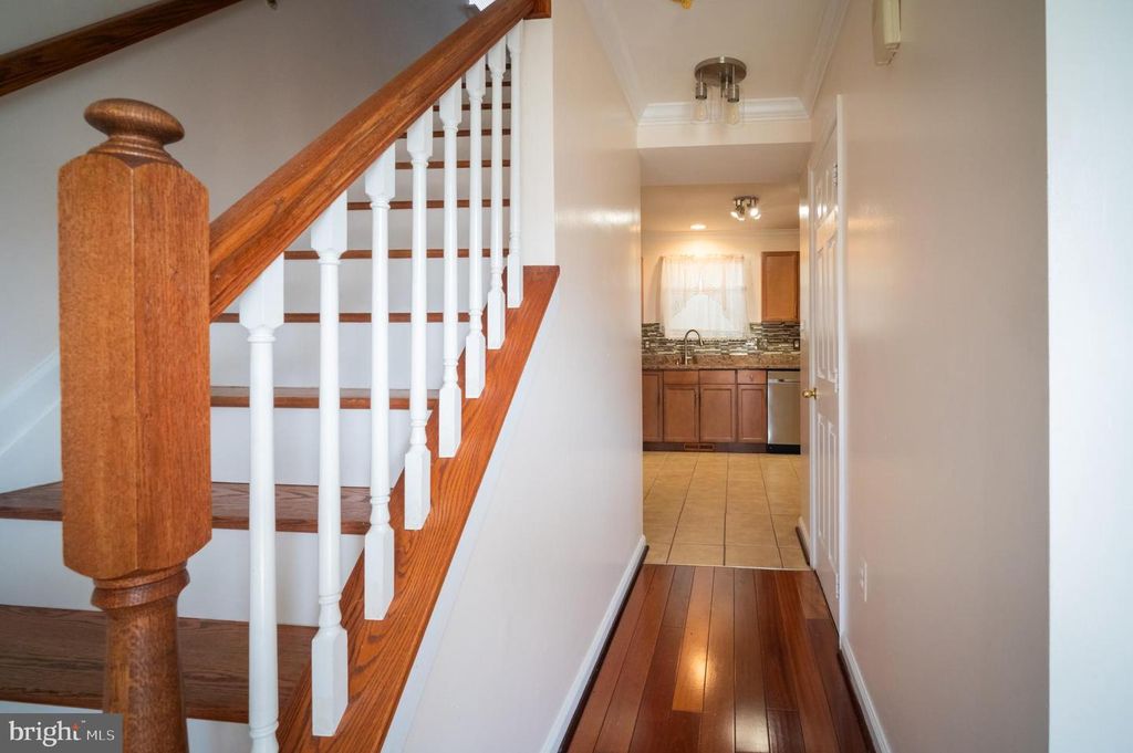1215 ELM RIDGE AVE, Baltimore, MD 21229