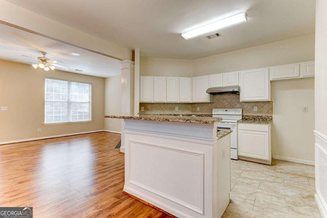 4028 Oak Glenn Drive, Duluth, GA 30096