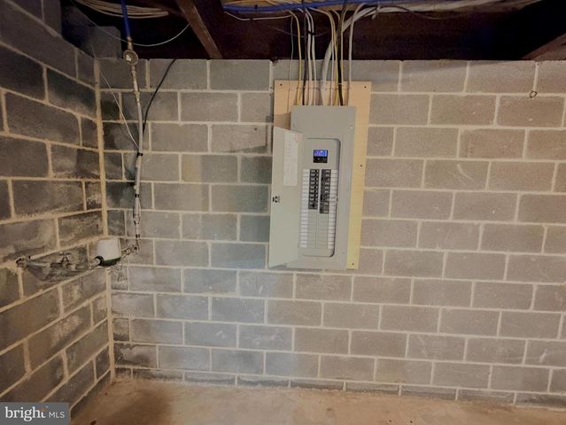 15 REBECCA ST, Wernersville, PA 19565