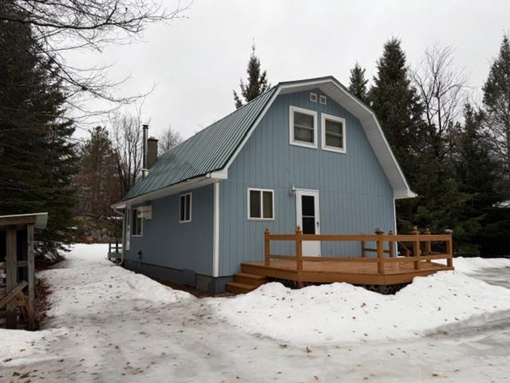 W10410 PARK LANE, Athelstane, WI 54104