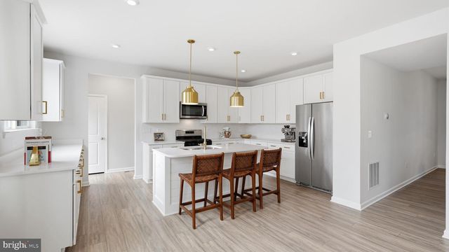 9441 DESCHAMP CT., Manassas, VA 20112