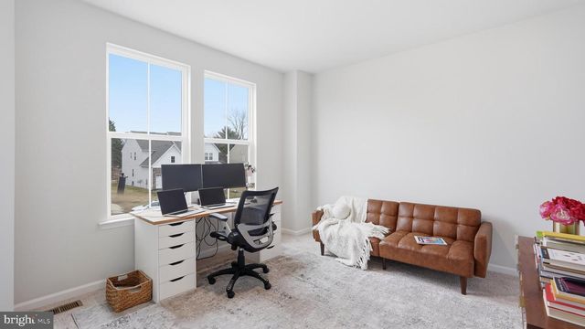 9441 DESCHAMP CT., Manassas, VA 20112