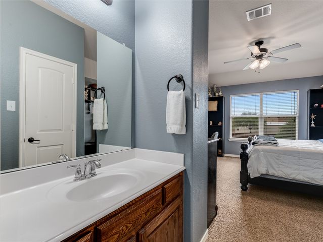 5732 Chateau Drive, Sachse, TX 75048