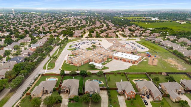 5732 Chateau Drive, Sachse, TX 75048