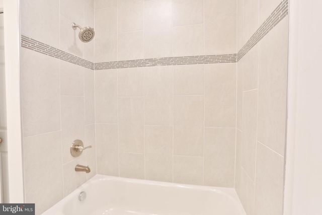 4122 LOCH LOMOND DR, Baltimore, MD 21236