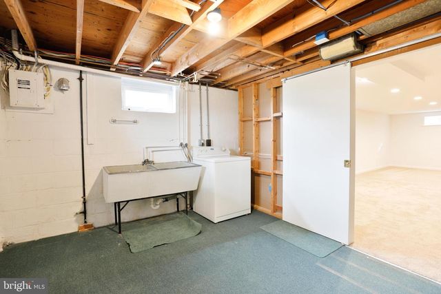 4122 LOCH LOMOND DR, Baltimore, MD 21236