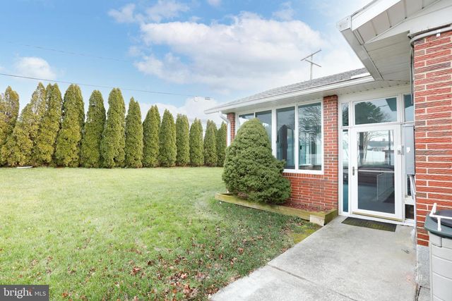 4122 LOCH LOMOND DR, Baltimore, MD 21236