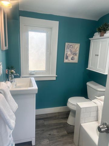 794 Sandwich Road, Falmouth, MA 02540