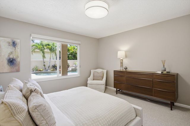 2483 Eagle Watch Court, Weston, FL 33327