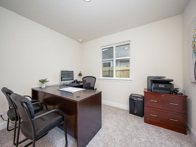 204 Walnut Street, Whitesboro, TX 76273