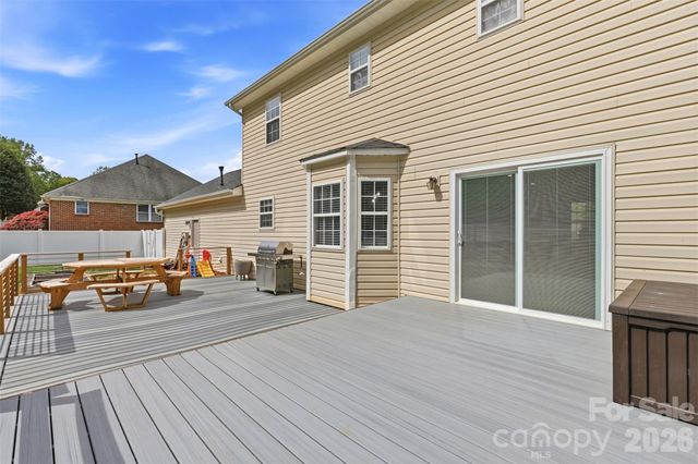 140 Silver Birch Lane, Mount Holly, NC 28120