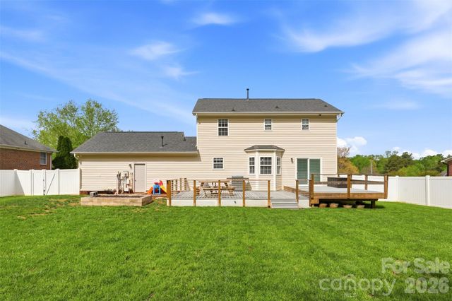 140 Silver Birch Lane, Mount Holly, NC 28120