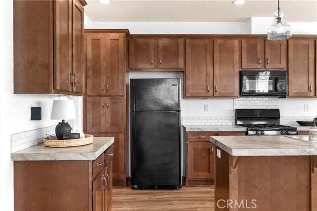 3284 Neal Road, Paradise, CA 95969