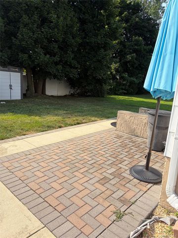 30 Stone Boulevard, Massapequa, NY 11758