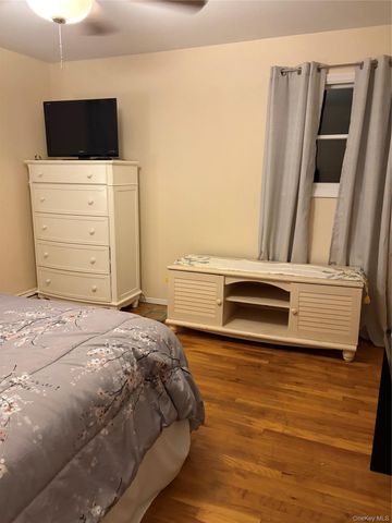 30 Stone Boulevard, Massapequa, NY 11758