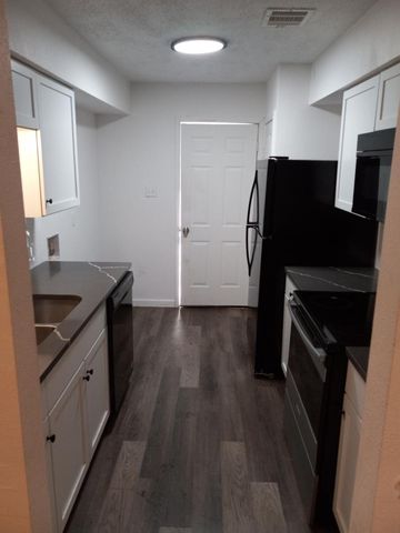 2683 Gessner Road 501, Houston, TX 77080