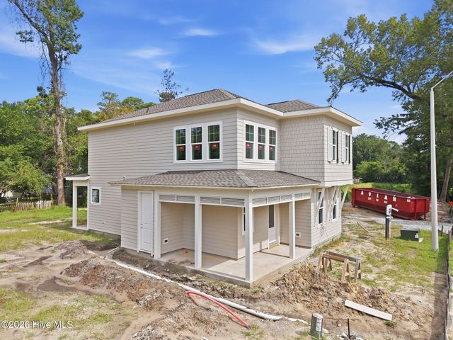 1048 Montclair Drive, Wilmington, NC 28403