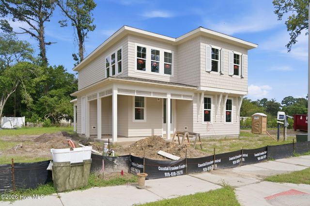 1048 Montclair Drive, Wilmington, NC 28403