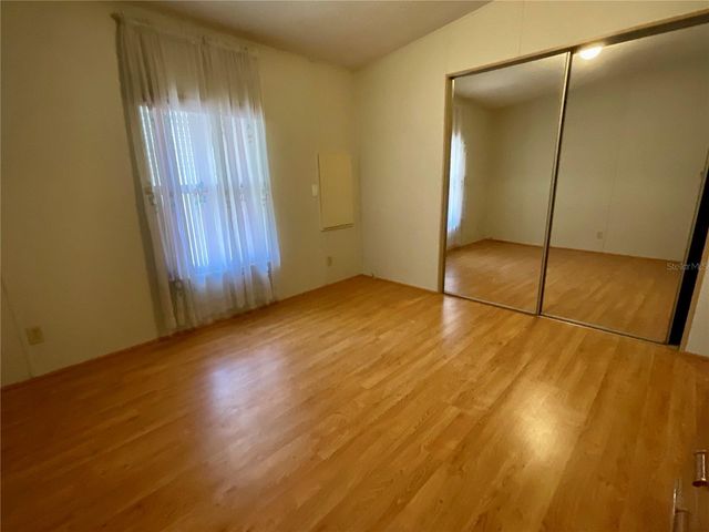 35935 TANDA CIRCLE, Zephyrhills, FL 33541