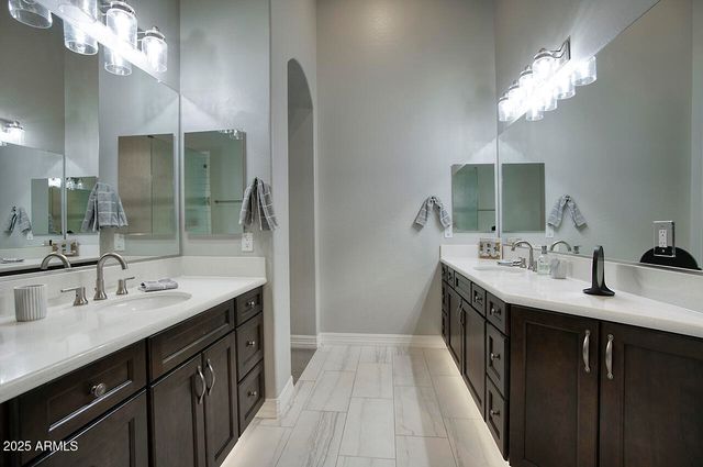 20061 E CHERRYWOOD Court, Queen Creek, AZ 85142