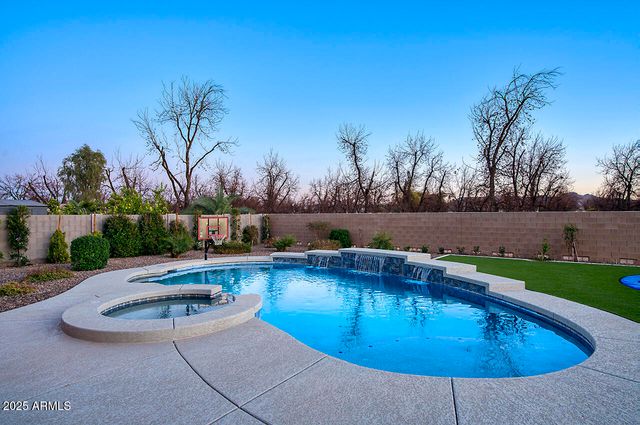 20061 E CHERRYWOOD Court, Queen Creek, AZ 85142