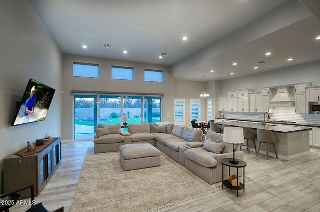 20061 E CHERRYWOOD Court, Queen Creek, AZ 85142