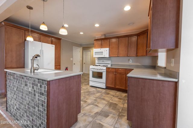 466 Vassar Place, Brick, NJ 08723