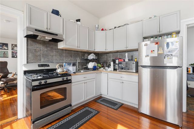 14 Parade Street, Providence, RI 02909