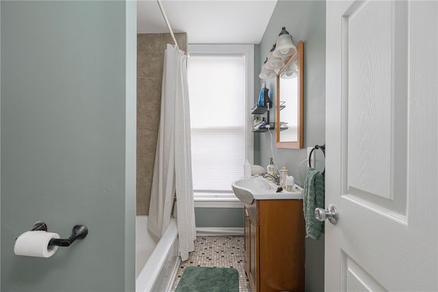 14 Parade Street, Providence, RI 02909