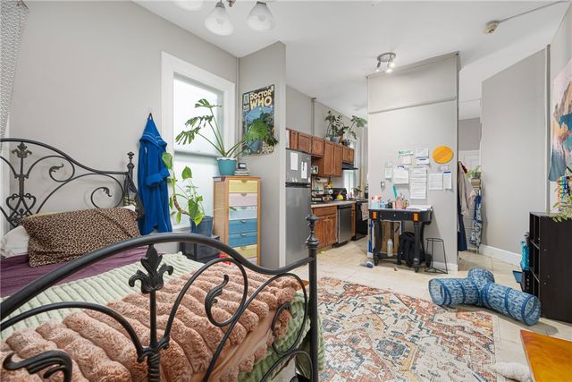 14 Parade Street, Providence, RI 02909