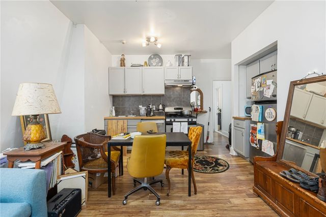 14 Parade Street, Providence, RI 02909