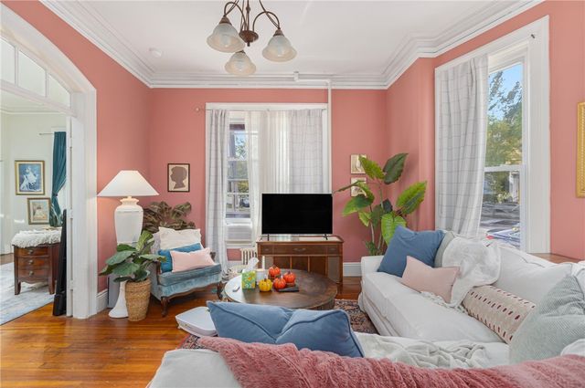 14 Parade Street, Providence, RI 02909