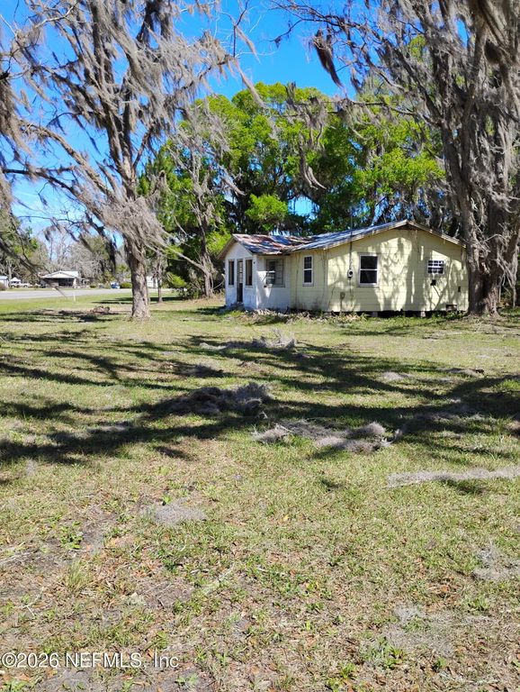 22439 CR 200B, Lawtey, FL 32058